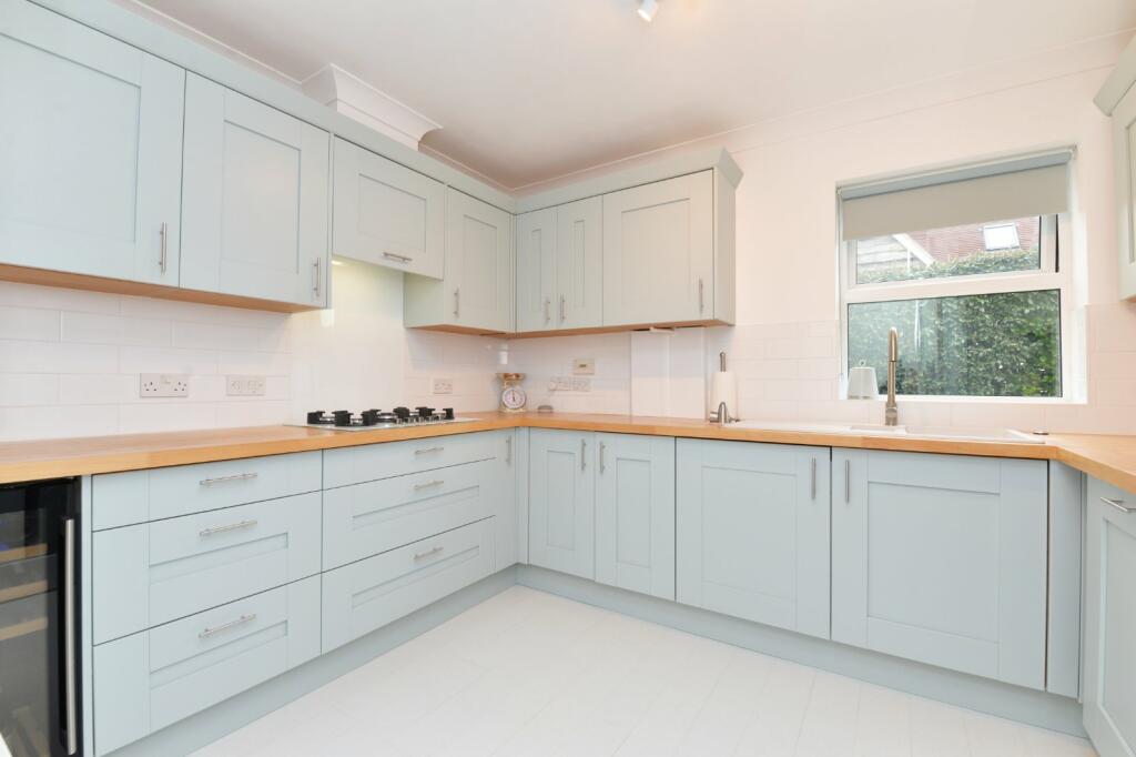 Additional property image - Cleeve House, Barton Court Avenue, Barton On Sea, New Milton, BH25