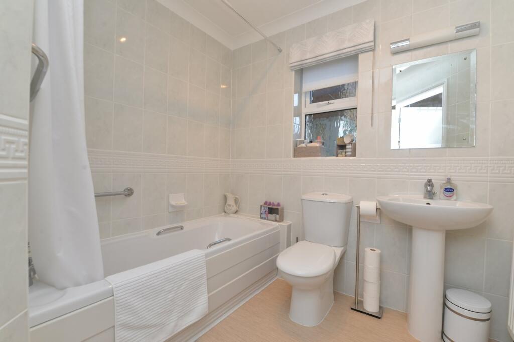 Additional property image - Cleeve House, Barton Court Avenue, Barton On Sea, New Milton, BH25