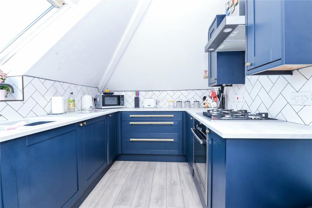Additional property image - Onslow Court, Atkinson Close, Barton On Sea, New Milton, BH25