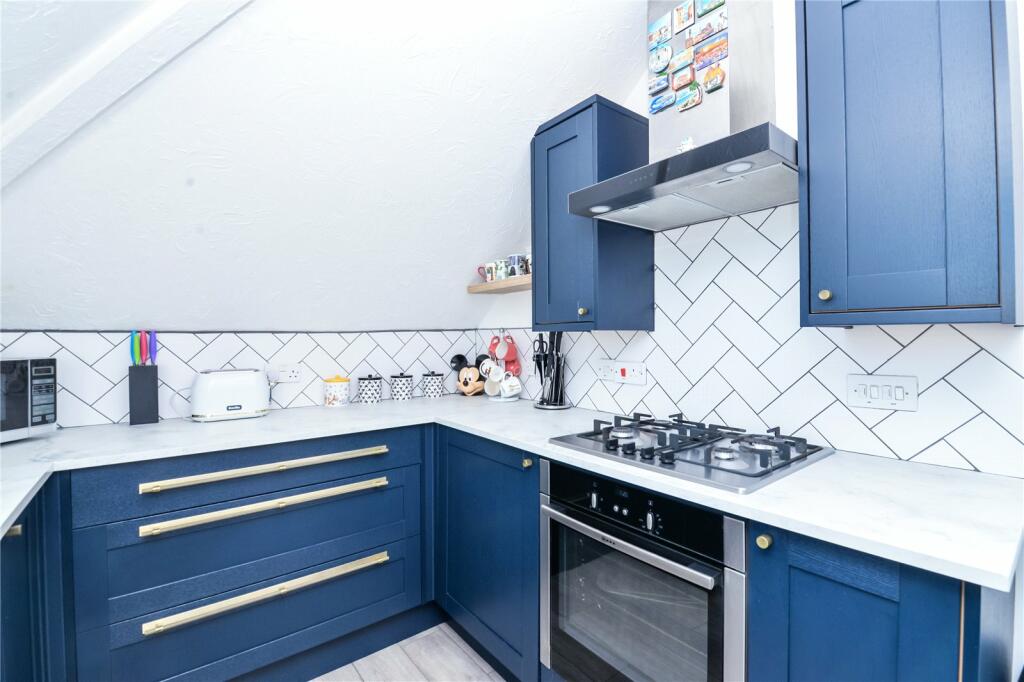 Additional property image - Onslow Court, Atkinson Close, Barton On Sea, New Milton, BH25
