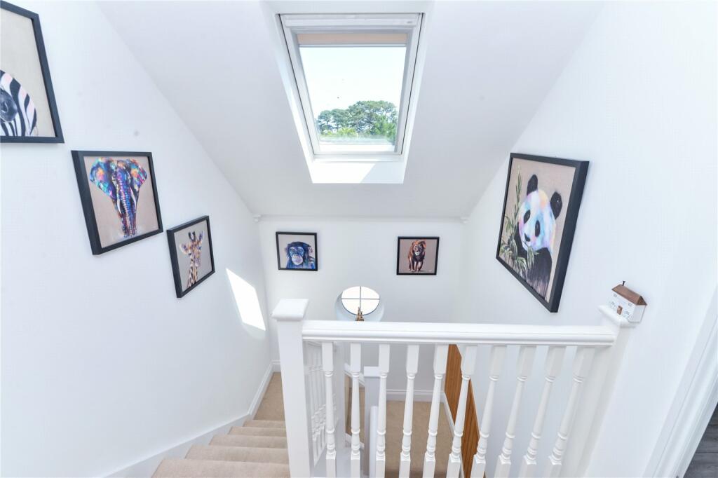 Additional property image - Onslow Court, Atkinson Close, Barton On Sea, New Milton, BH25