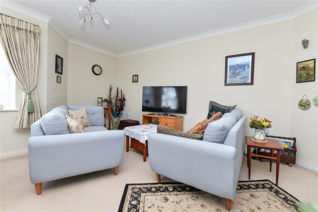 Additional property image - Whitefield Road, New Milton, Hampshire, BH25