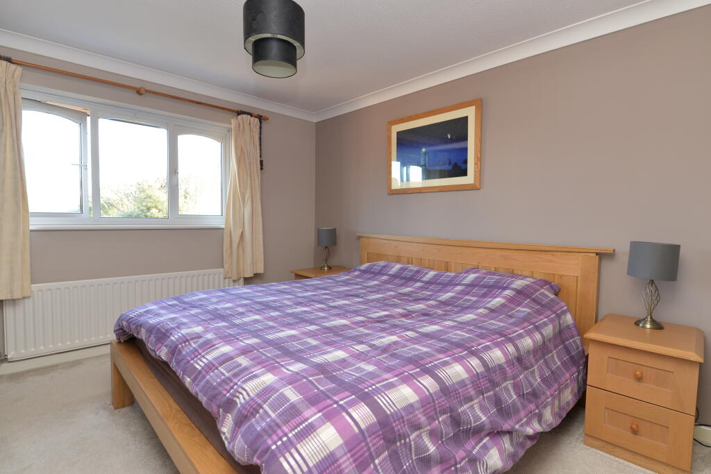 Additional property image - Bowland Rise, New Milton, Hampshire, BH25