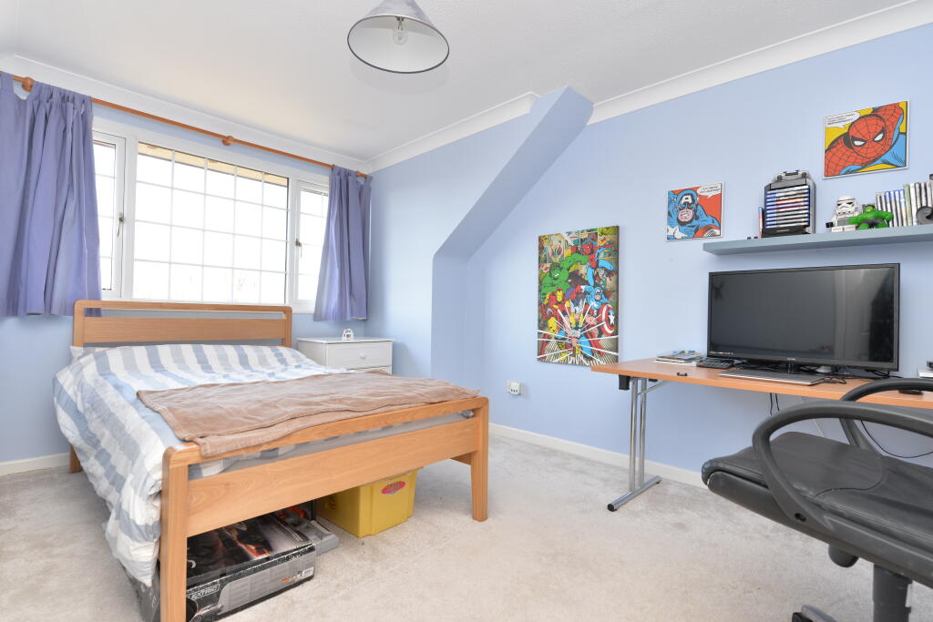 Additional property image - Bowland Rise, New Milton, Hampshire, BH25