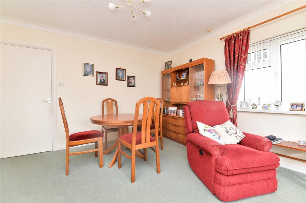 Additional property image - Grove Road, Barton on Sea, New Milton, Hampshire, BH25