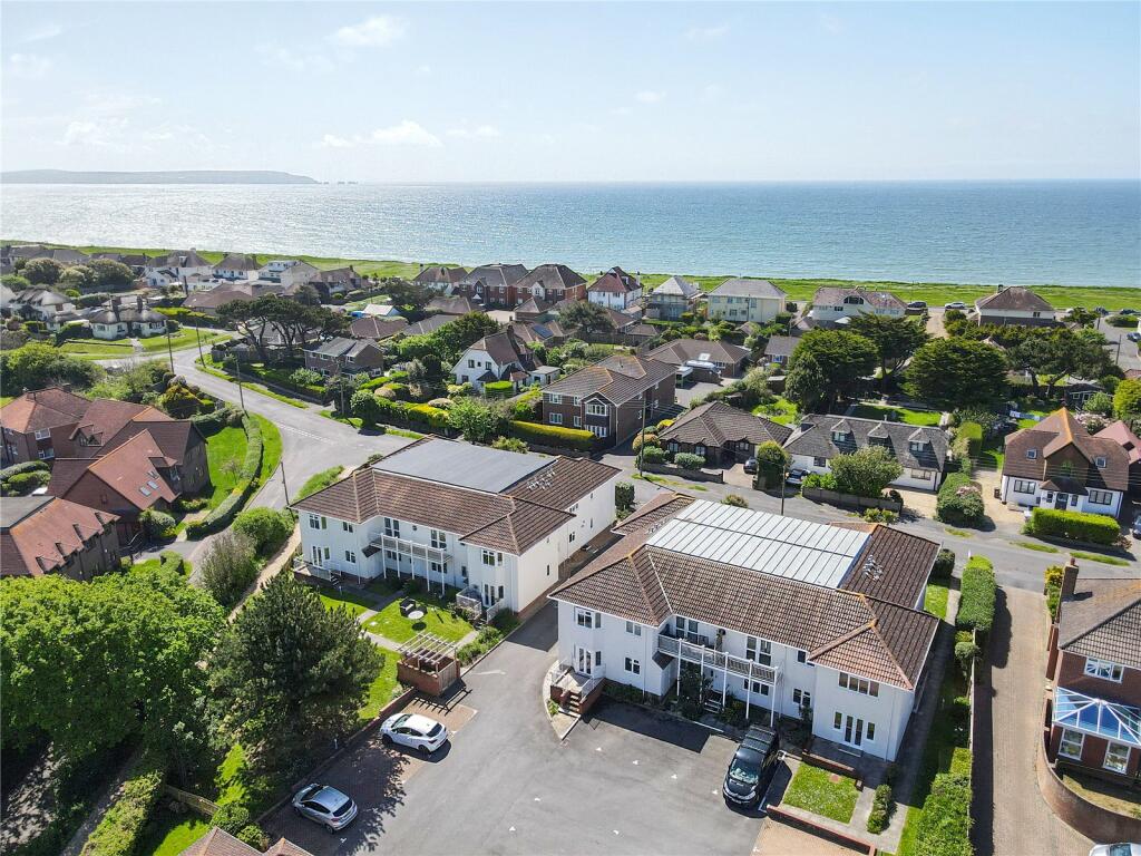 Additional property image - Grove Road, Barton on Sea, New Milton, Hampshire, BH25