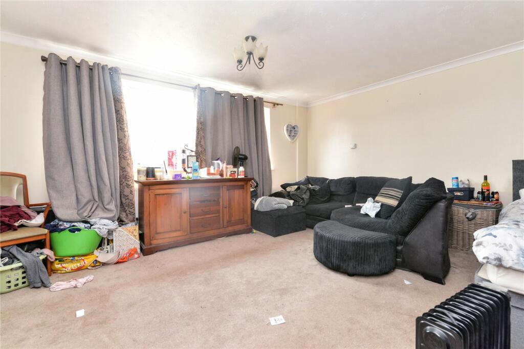 Additional property image - Hardy Close, New Milton, Hampshire, BH25