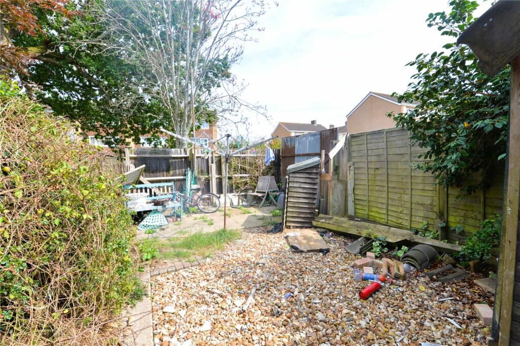 Additional property image - Hardy Close, New Milton, Hampshire, BH25