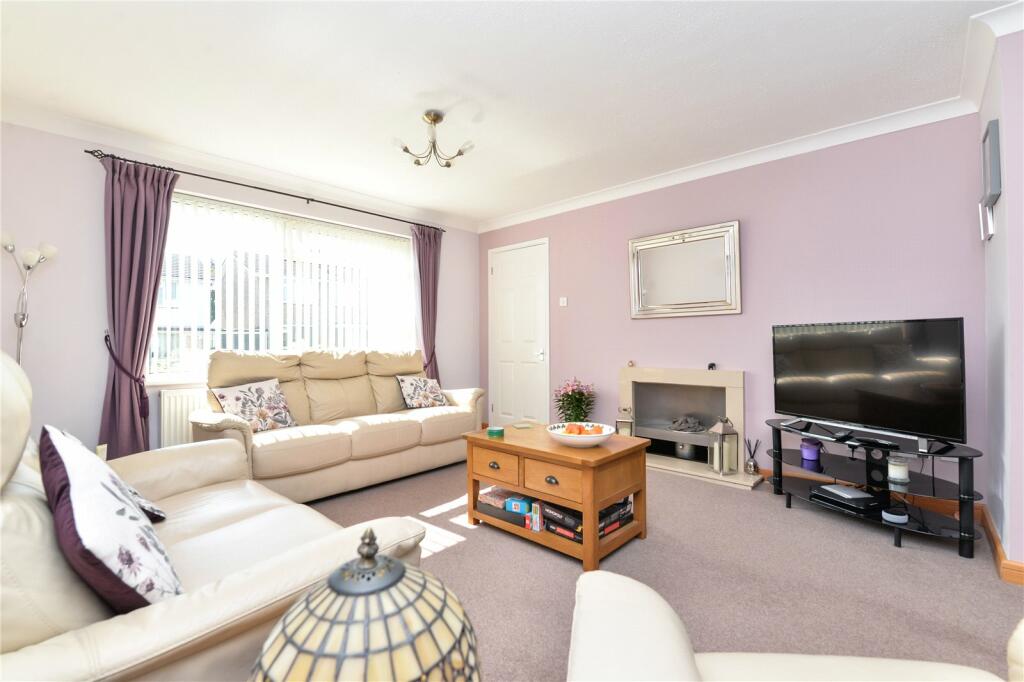 Additional property image - Ferndale Road, New Milton, Hampshire, BH25