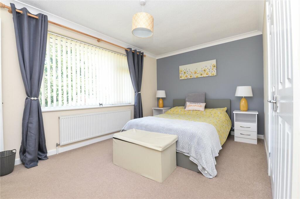 Additional property image - Ferndale Road, New Milton, Hampshire, BH25