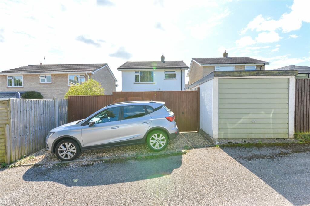 Additional property image - Ferndale Road, New Milton, Hampshire, BH25