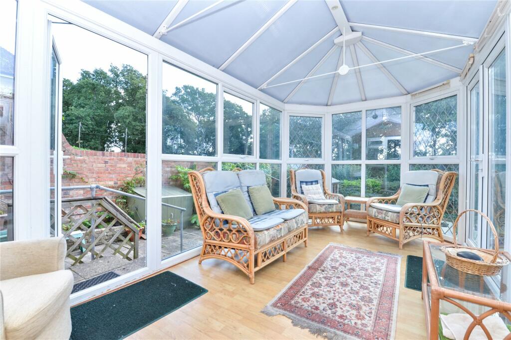 Additional property image - Barrs Wood Road, New Milton, Hampshire, BH25