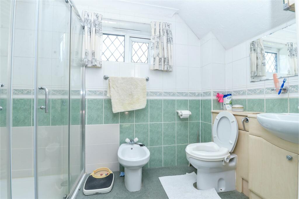 Additional property image - Barrs Wood Road, New Milton, Hampshire, BH25