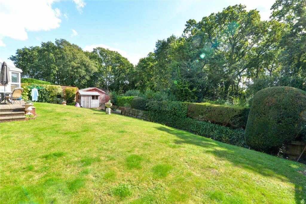 Additional property image - Barrs Wood Road, New Milton, Hampshire, BH25