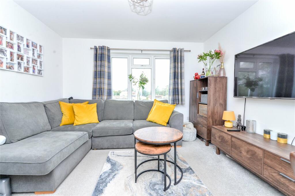 Additional property image - Bramshaw Way, Barton On Sea, New Milton, Hampshire, BH25
