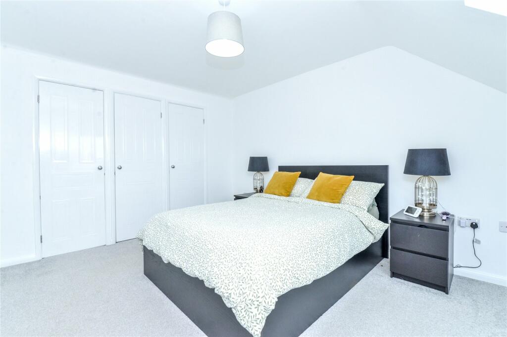 Additional property image - Bramshaw Way, Barton On Sea, New Milton, Hampshire, BH25