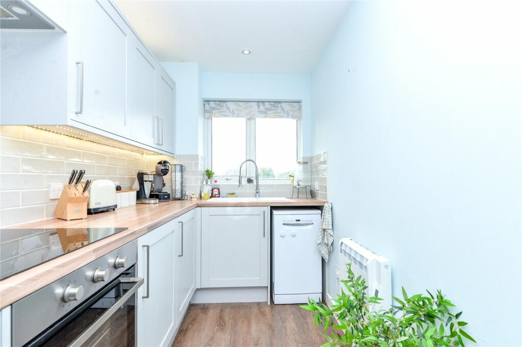 Additional property image - Bramshaw Way, Barton On Sea, New Milton, Hampshire, BH25