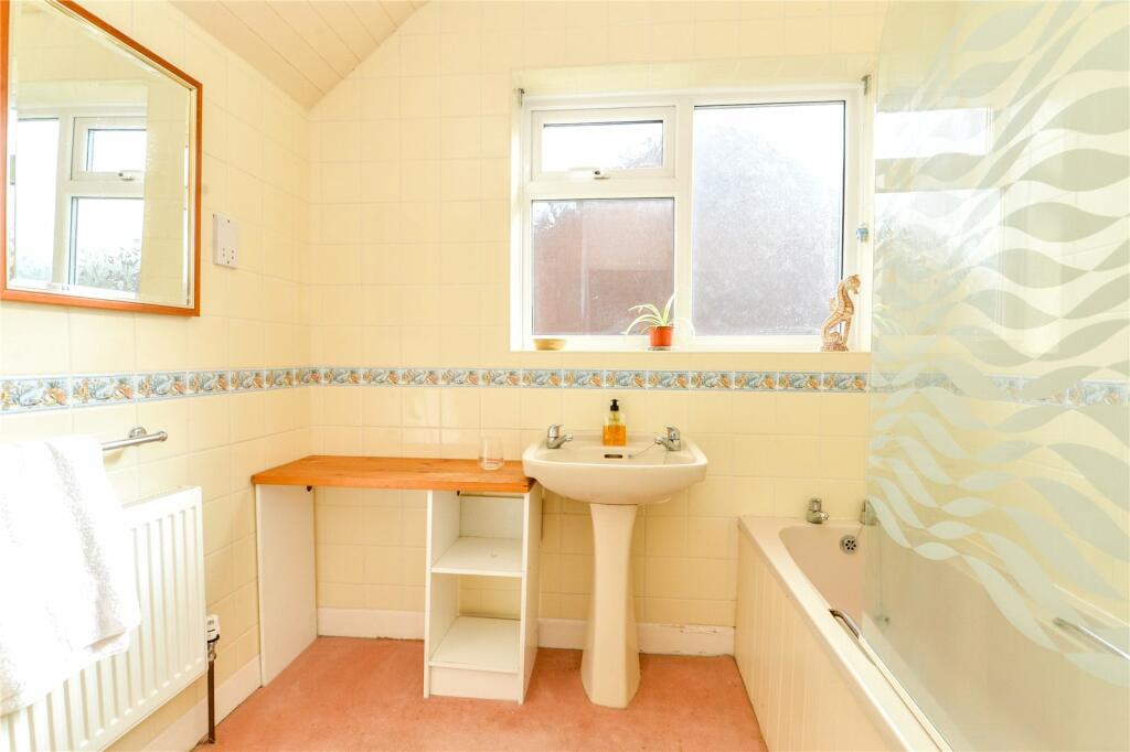 Additional property image - Purbeck Road, Barton on Sea, New Milton, Hampshire, BH25