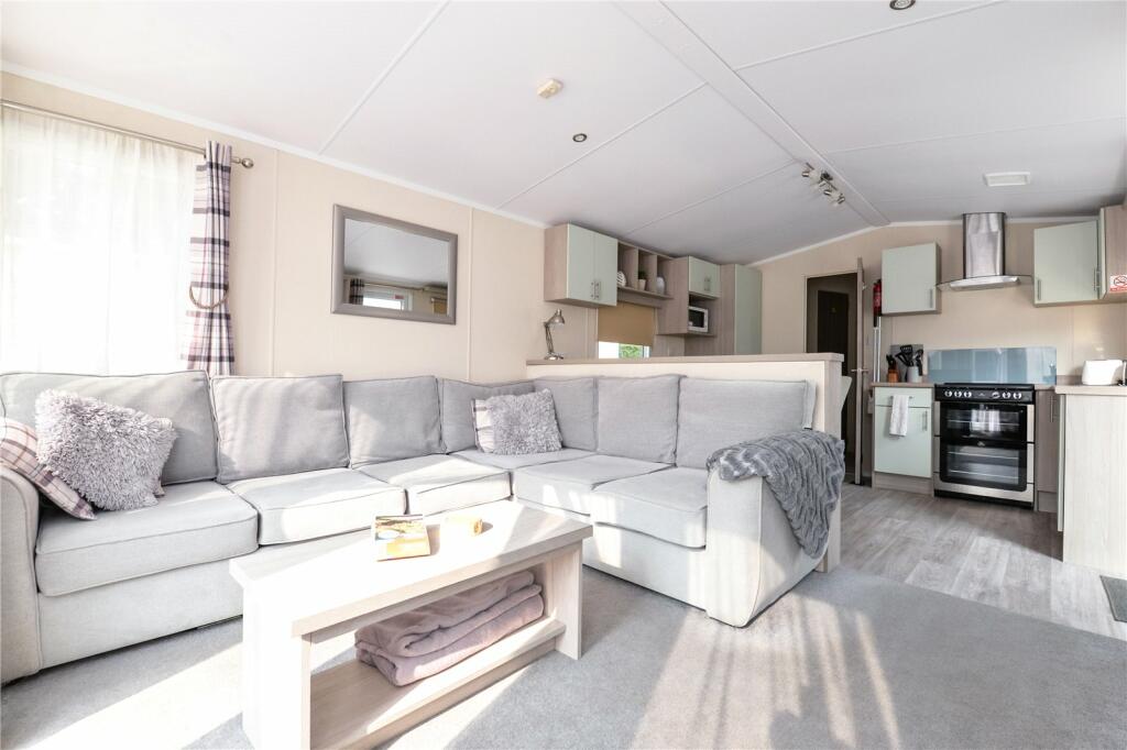 Additional property image - Rowan, Hoburne Bashley Holiday Park, New Milton, Hampshire, BH25