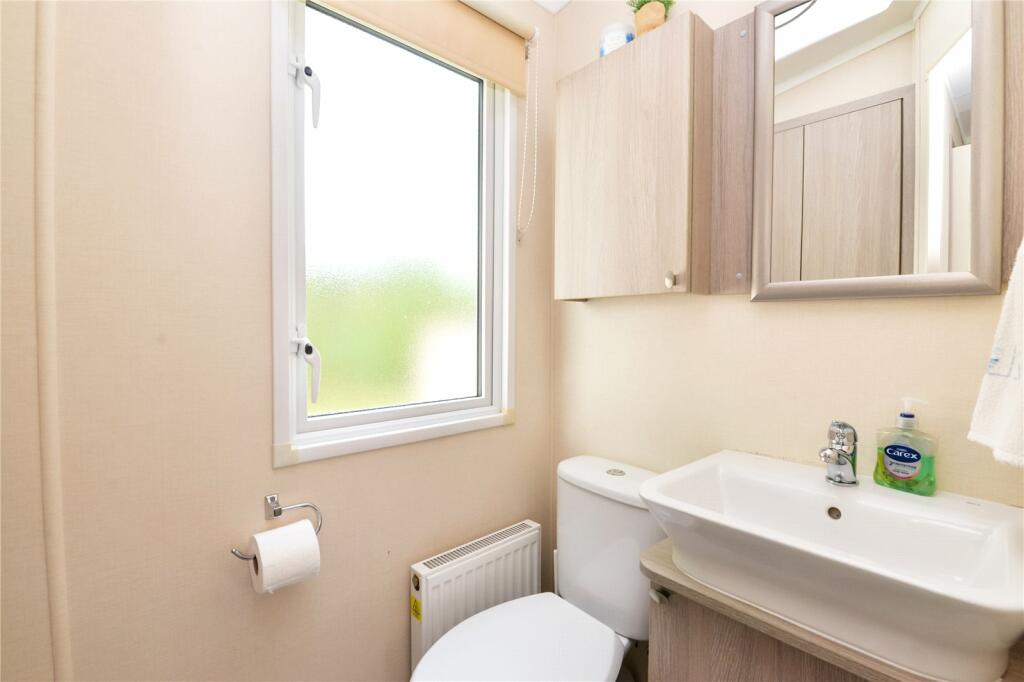Additional property image - Rowan, Hoburne Bashley Holiday Park, New Milton, Hampshire, BH25