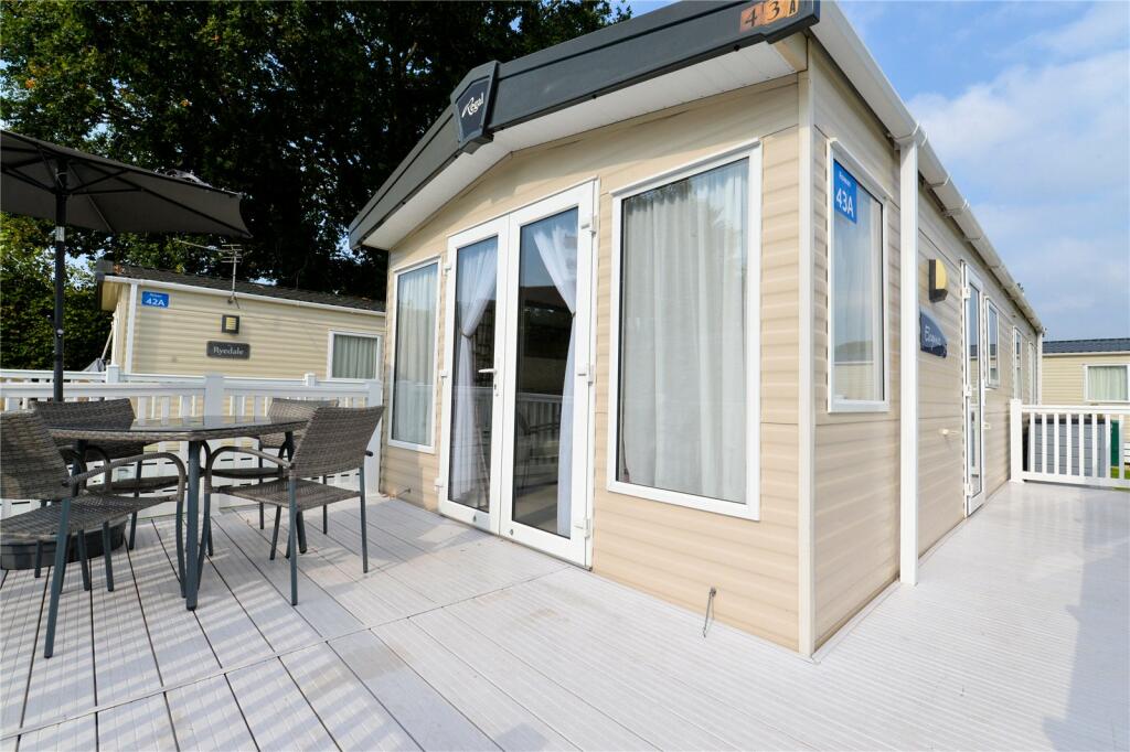 Additional property image - Rowan, Hoburne Bashley Holiday Park, New Milton, Hampshire, BH25