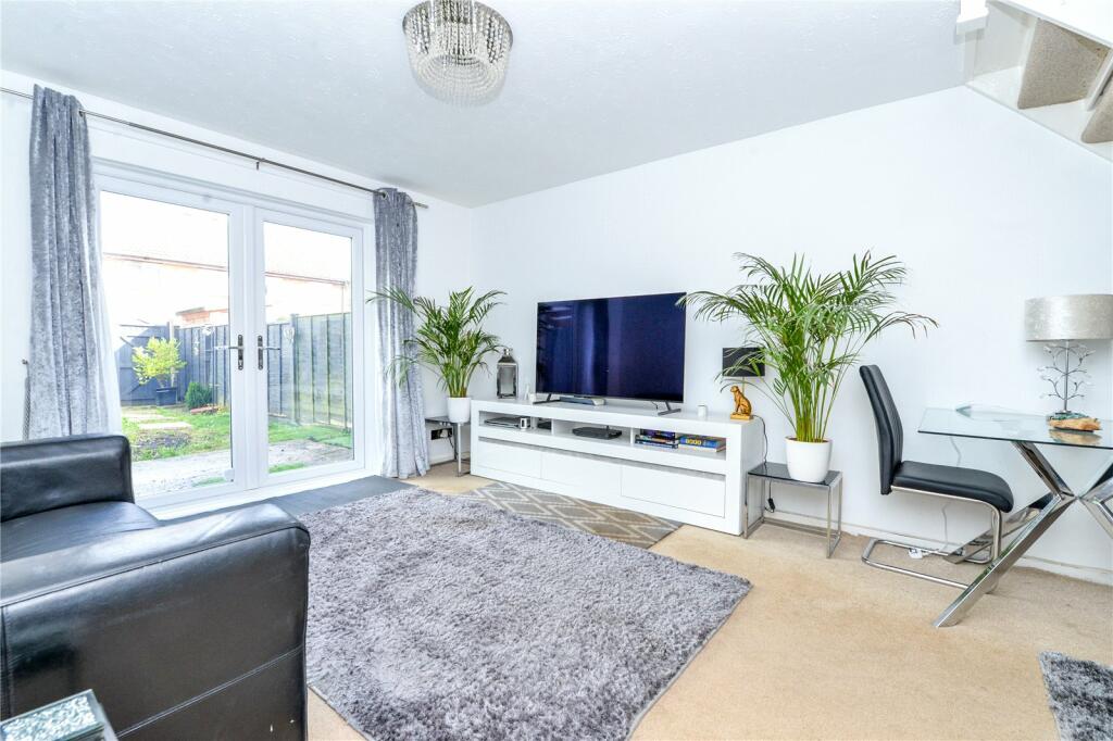 Additional property image - Buckingham Walk, New Milton, Hampshire, BH25