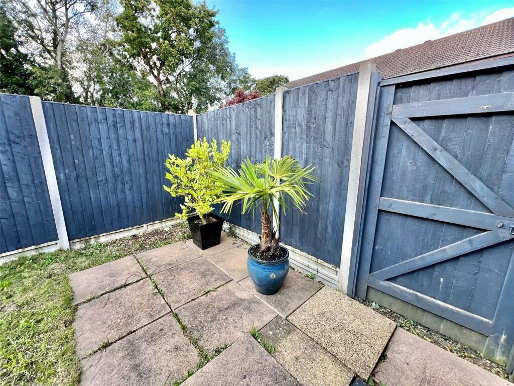 Additional property image - Buckingham Walk, New Milton, Hampshire, BH25