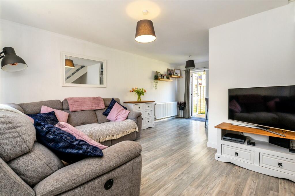 Additional property image - Eastlands, New Milton, Hampshire, BH25