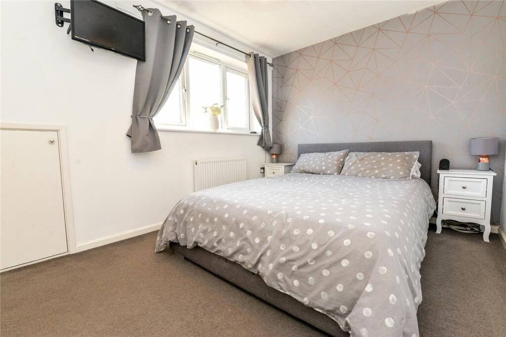 Additional property image - Eastlands, New Milton, Hampshire, BH25