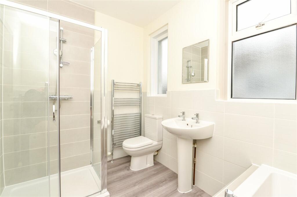 Additional property image - York Avenue, New Milton, Hampshire, BH25