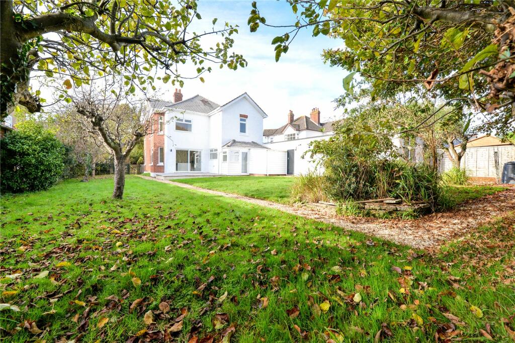 Additional property image - York Avenue, New Milton, Hampshire, BH25