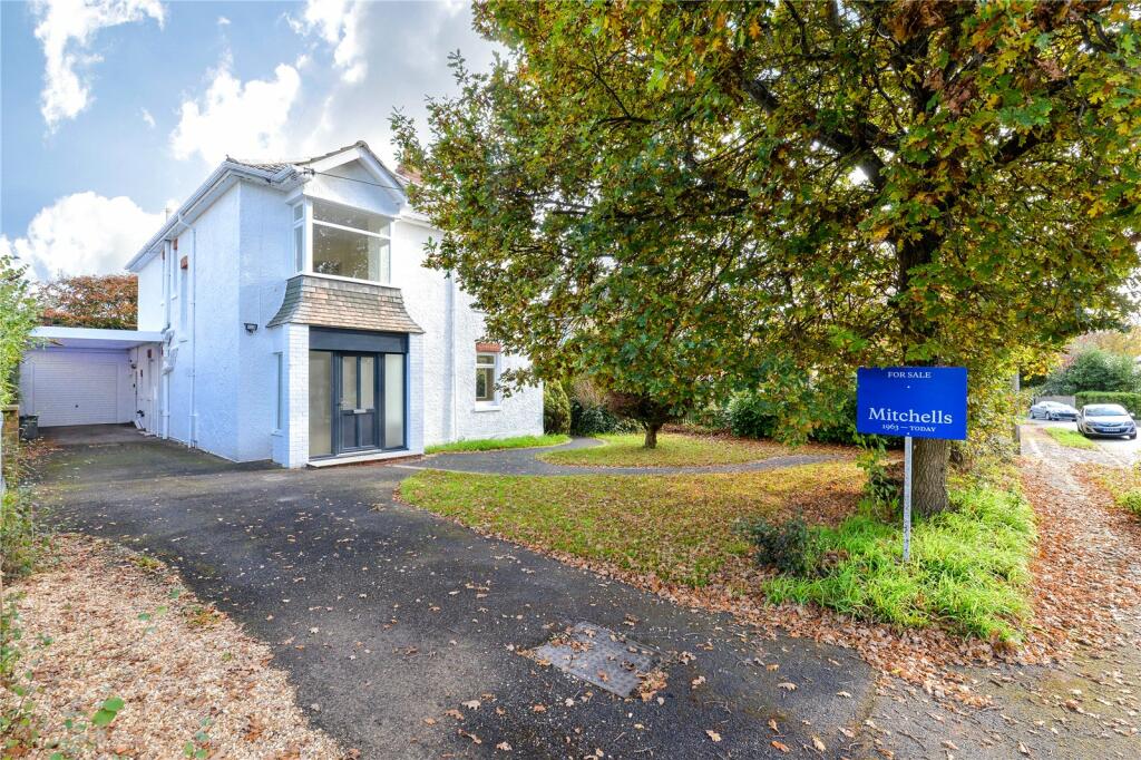 Additional property image - York Avenue, New Milton, Hampshire, BH25