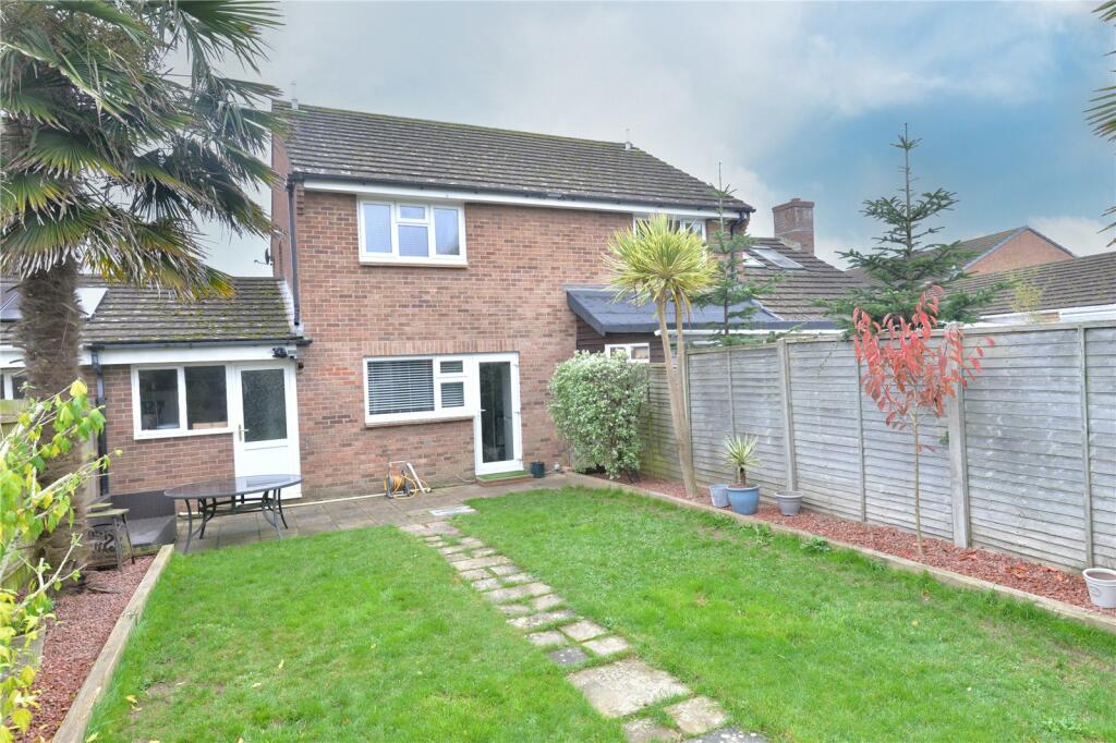 Additional property image - Carisbrooke Court, New Milton, Hampshire, BH25