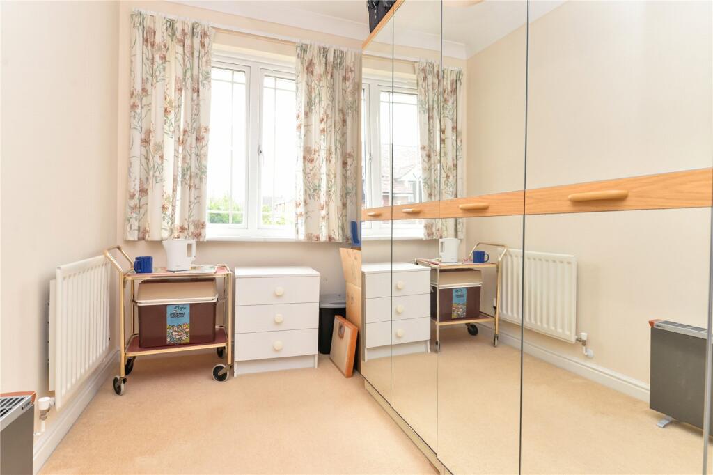 Additional property image - Ubsdell Close, New Milton, Hampshire, BH25