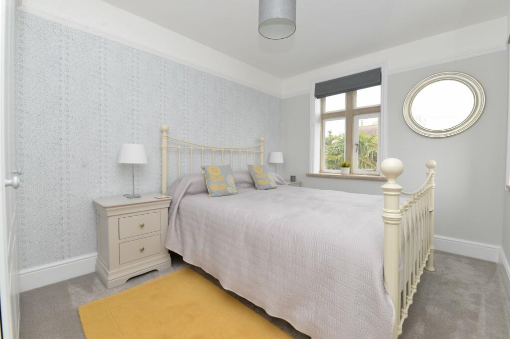 Additional property image - Southern Lane, Barton On Sea, Hampshire, BH25