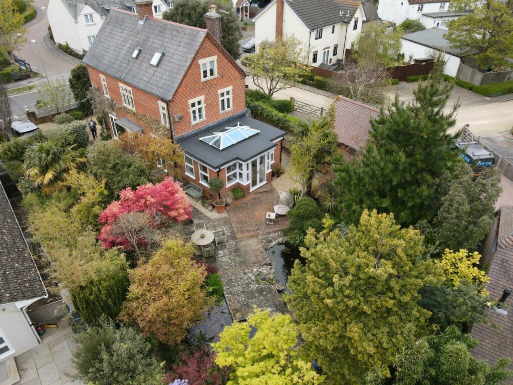 Additional property image - Southern Lane, Barton On Sea, Hampshire, BH25