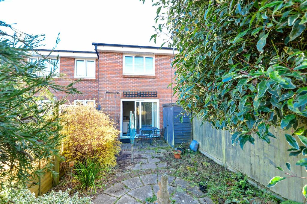 Additional property image - Fawn Gardens, New Milton, Hampshire, BH25