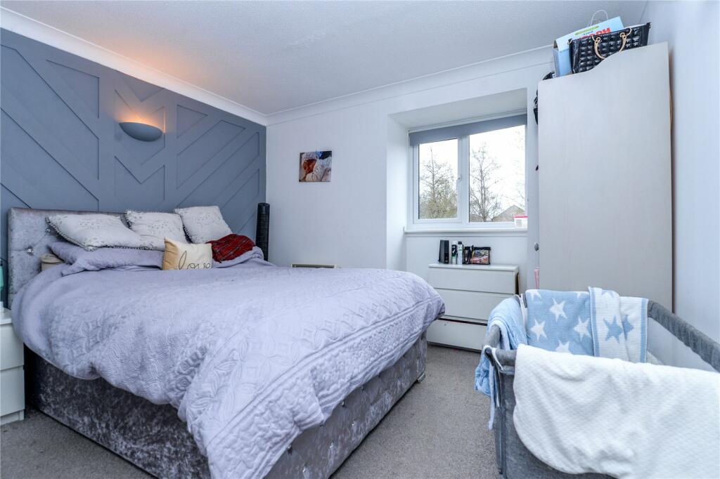 Additional property image - Eastlands, New Milton, Hampshire, BH25