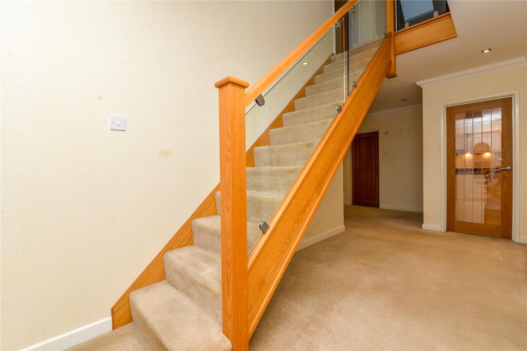 Additional property image - Barton Croft, Barton on Sea, New Milton, Hampshire, BH25