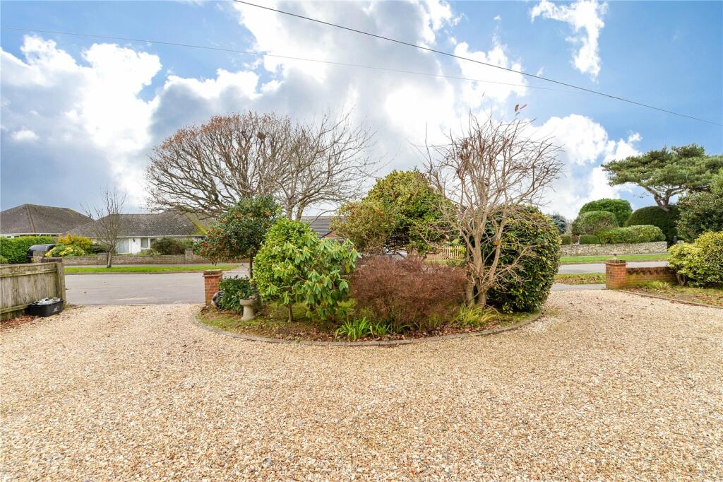 Additional property image - Barton Croft, Barton on Sea, New Milton, Hampshire, BH25