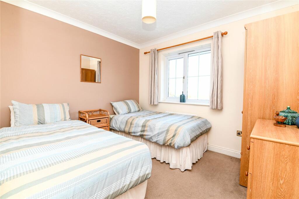 Additional property image - The Cottages, 2 Marine Drive, Barton on Sea, Hampshire, BH25