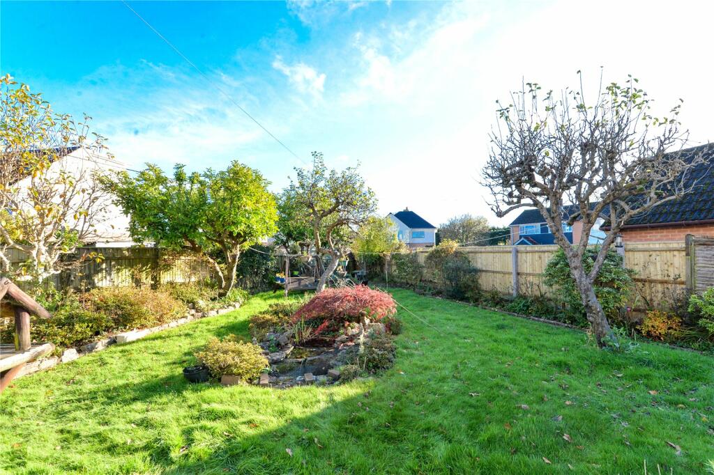 Additional property image - Marley Close, New Milton, Hampshire, BH25