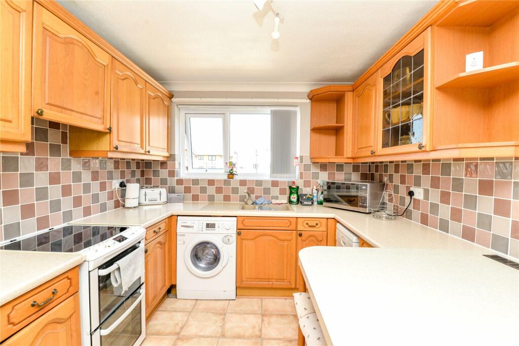 Additional property image - Westminster Court, Marine Drive, Barton on Sea, Hampshire, BH25
