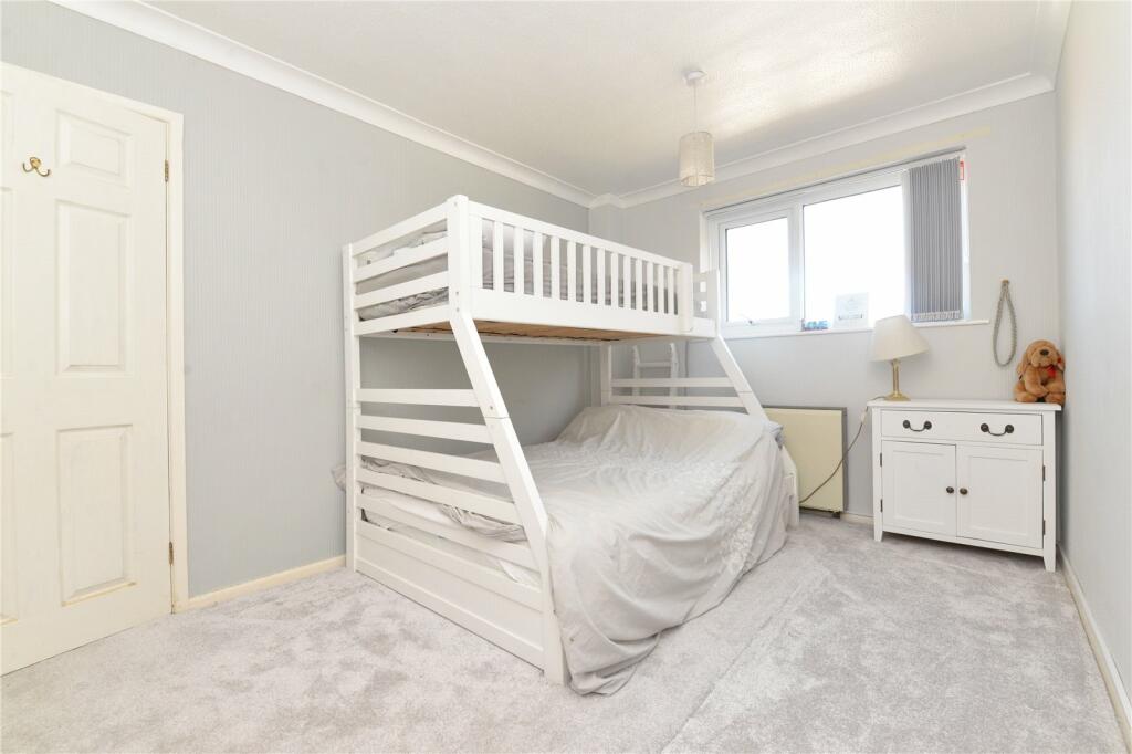 Additional property image - Westminster Court, Marine Drive, Barton on Sea, Hampshire, BH25