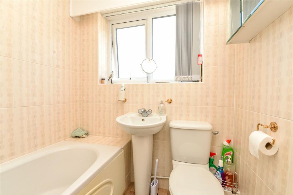 Additional property image - Westminster Court, Marine Drive, Barton on Sea, Hampshire, BH25