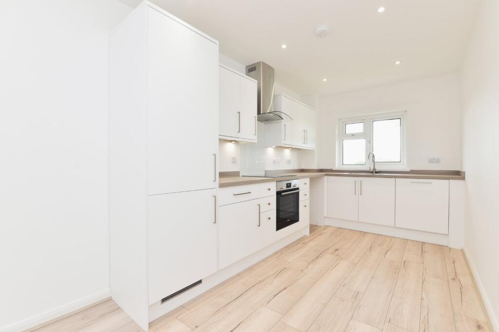 Additional property image - Aldbury Court, Grove Road, Barton On Sea, New Milton, BH25