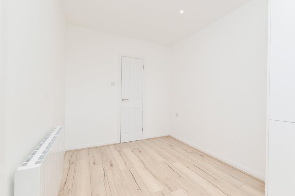 Additional property image - Aldbury Court, Grove Road, Barton On Sea, New Milton, BH25
