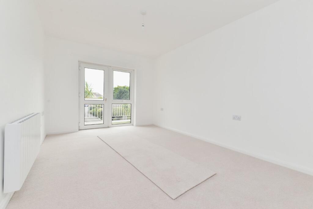 Additional property image - Aldbury Court, Grove Road, Barton On Sea, New Milton, BH25