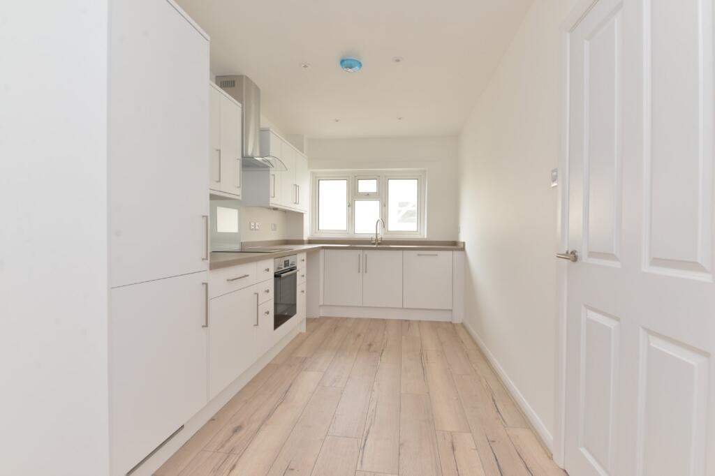 Additional property image - Aldbury Court, Grove Road, Barton On Sea, Hampshire, BH25