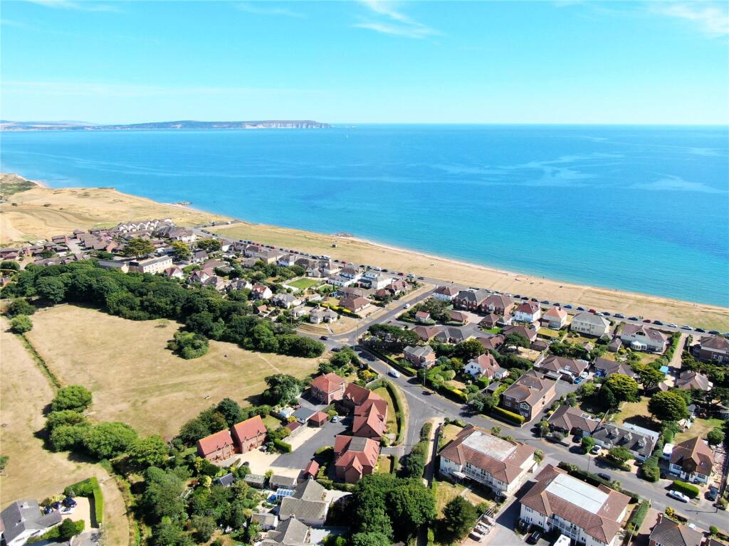 Additional property image - Aldbury Court, Grove Road, Barton On Sea, Hampshire, BH25
